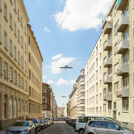 Ferienwohnung Kriehubergasse by ichbucheAT Wien Exterior foto